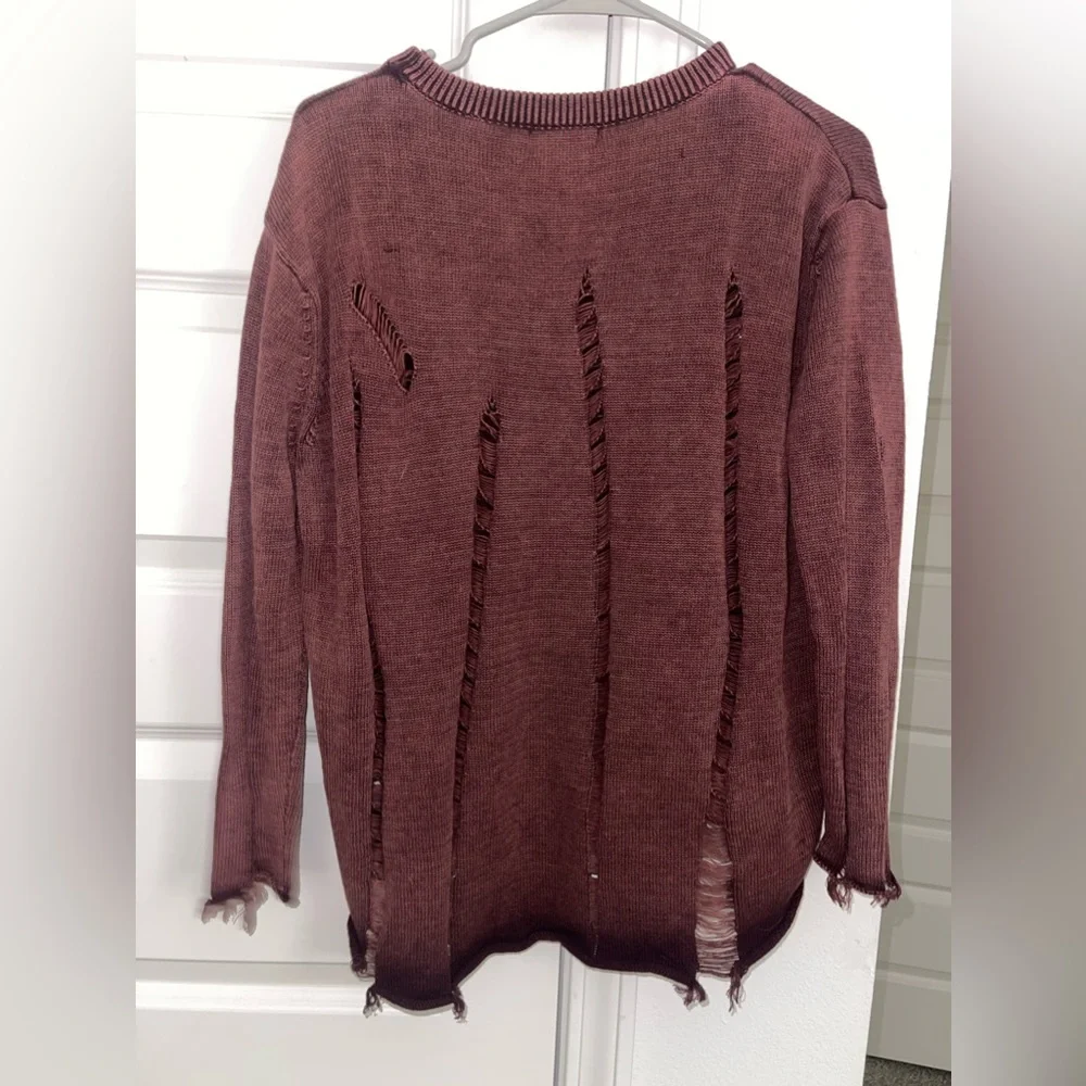 Distressed Sweater - Picture 4 of 5